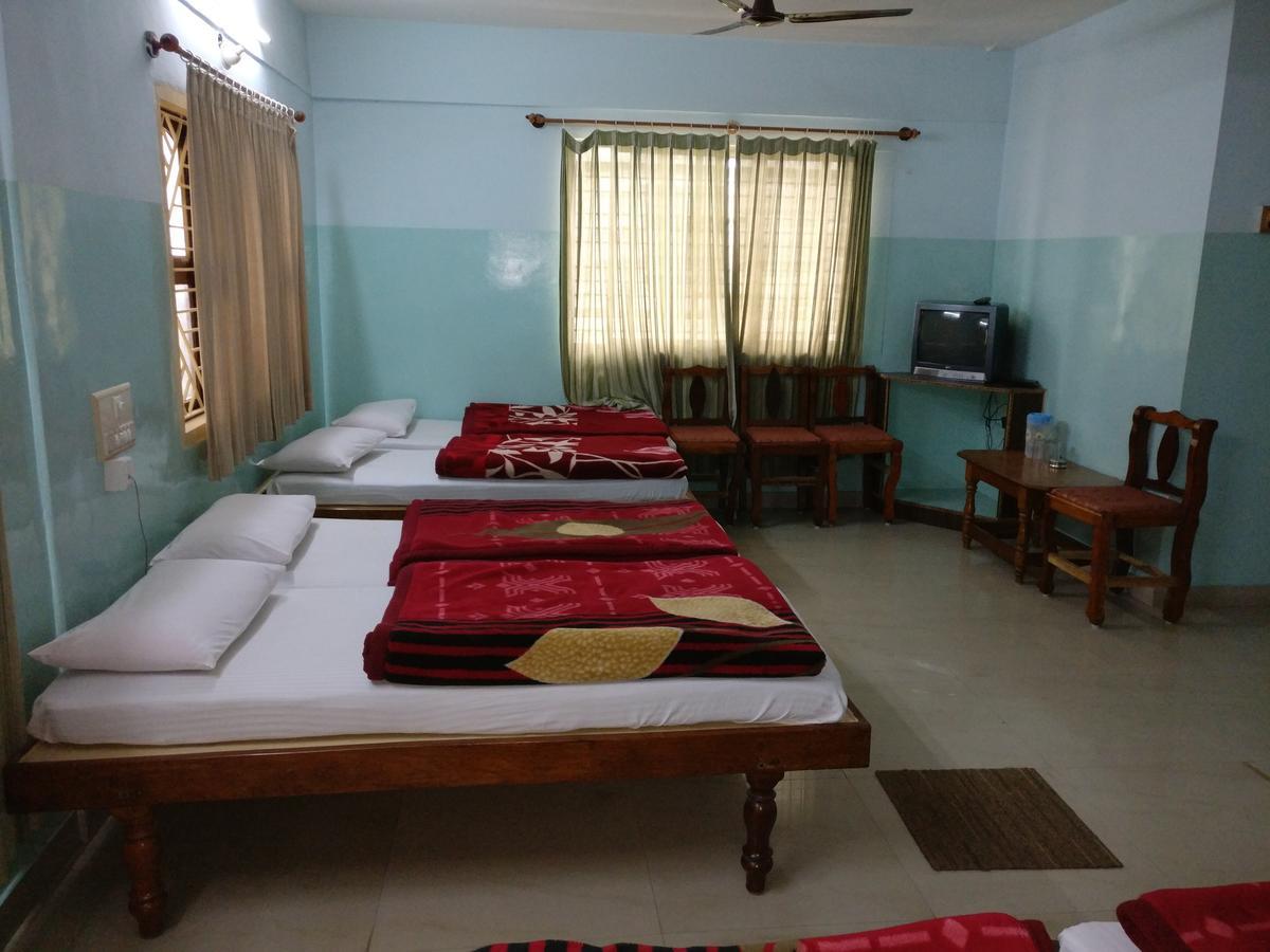 Hotel Raj Mahal Chikmagalūr 外观 照片